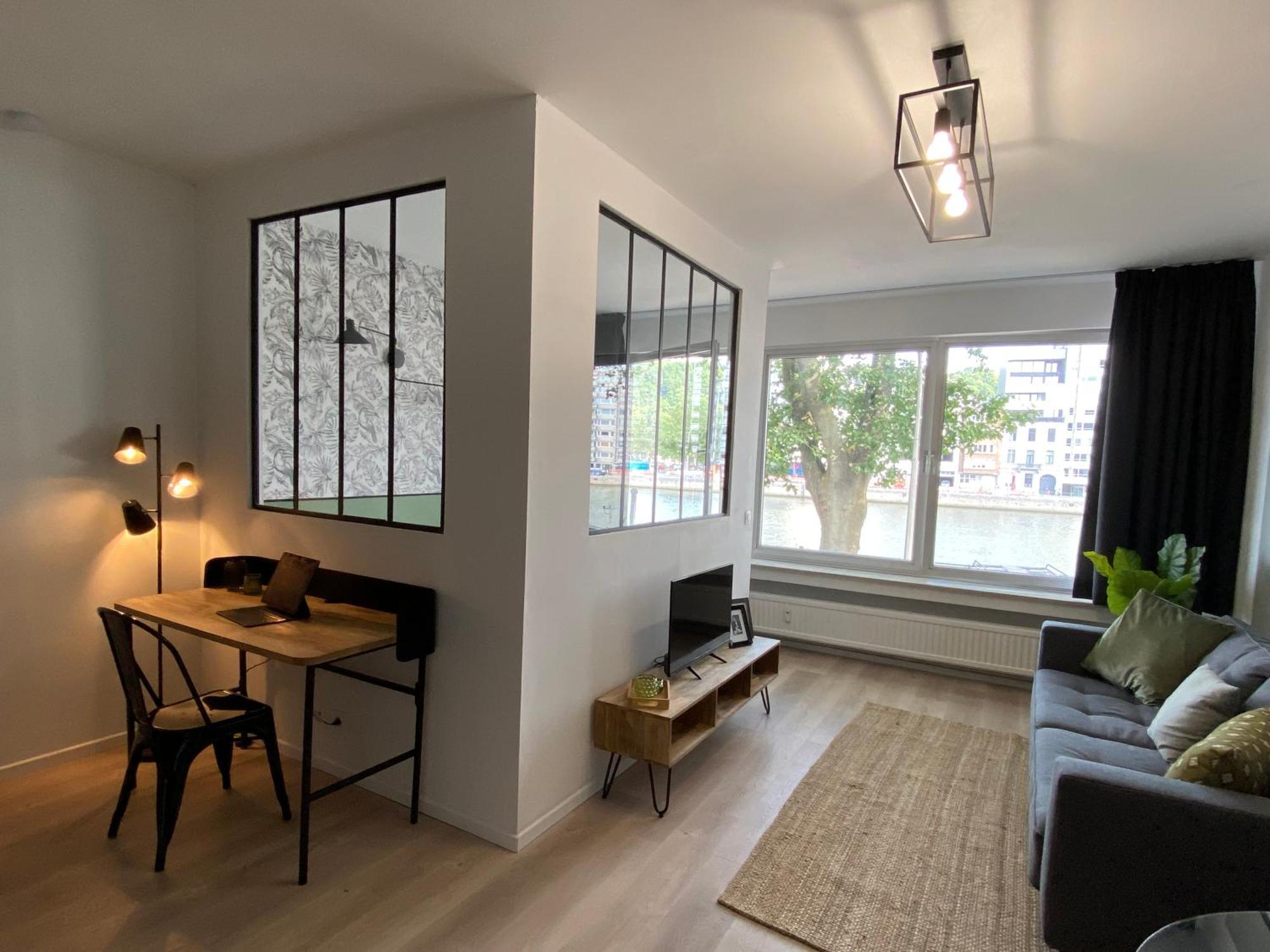 "Coeur De Meuse" - Appartement Tout Confort A Lieja Exterior foto